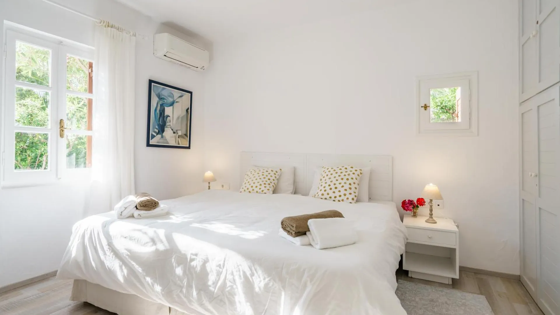 Dominique & Carlos Place Mykonos Town